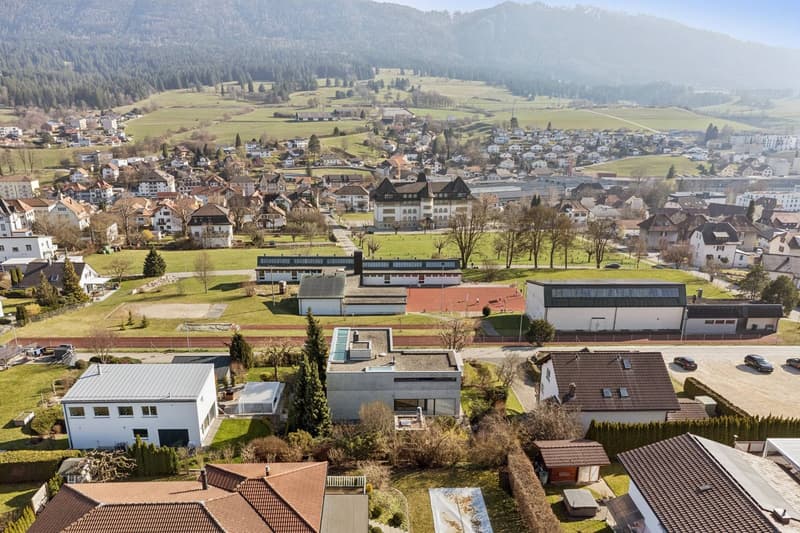 Villa à vendre à Reconvilier - lumière et qualité de vie dans le Jura (13)