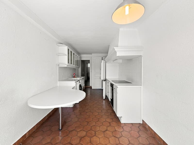 Spacieux appartement 5 pièces en duplex à Confignon (6)