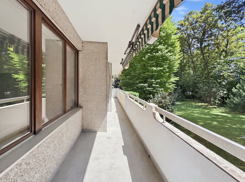 Appartement rénové avec balcon – Route de Florissant, Genève (5)