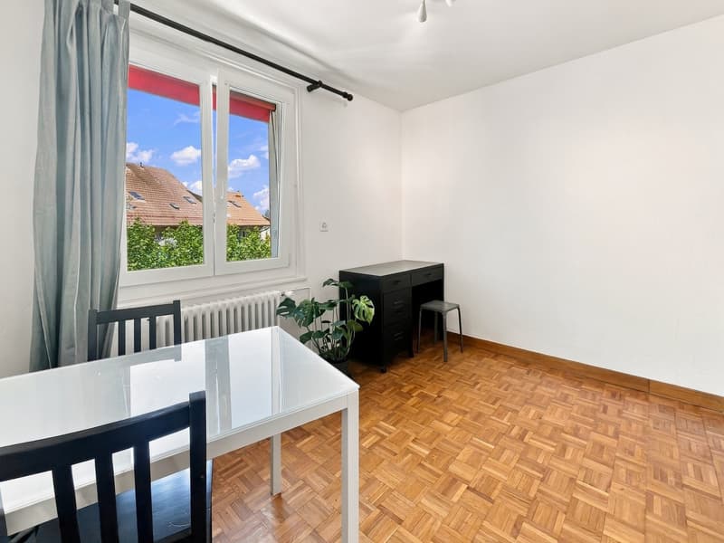 Charmant appartement meublé avec balcon (10)