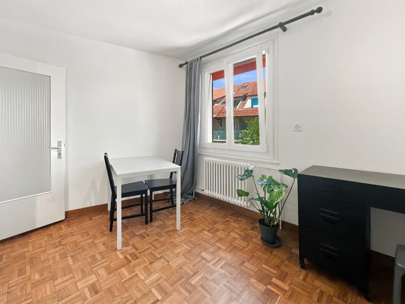 Charmant appartement meublé avec balcon (9)