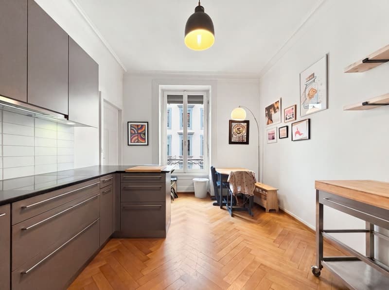 Magnifique appartement 7.5P en plein centre ville (9)