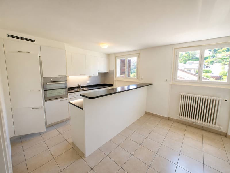 Joli appartement de 4,5 pièces avec vue sur le lac (2)