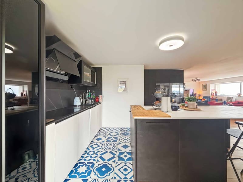 Triplex 6,5 pièces vue lac entièrement rénové (6)