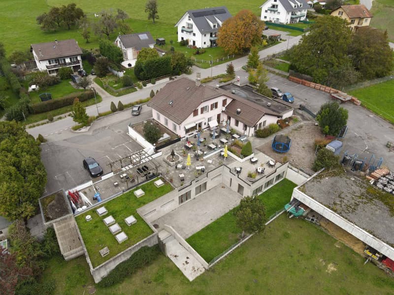 Auberge avec projet d'extension et centre de loisirs -  Écoteaux (2)