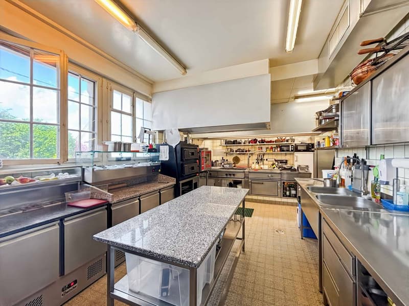 Auberge avec projet d'extension et centre de loisirs -  Écoteaux (11)