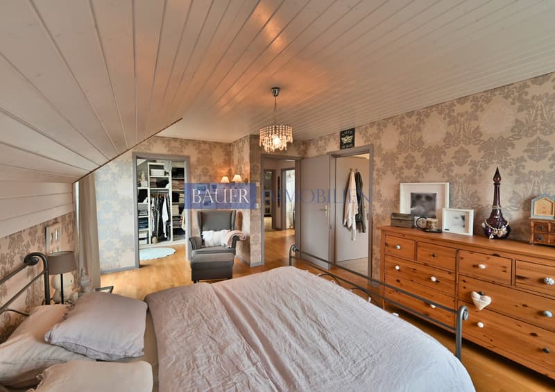 *VERKAUFT* Modernes Traumhaus mit Weitsicht und idyllischem Garten (6)