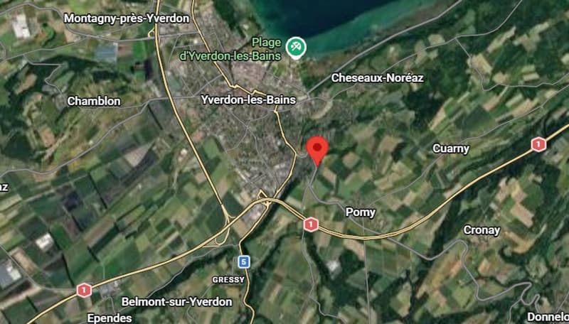 Élégante propriété familiale avec vue dégagée sur le Jura (1)