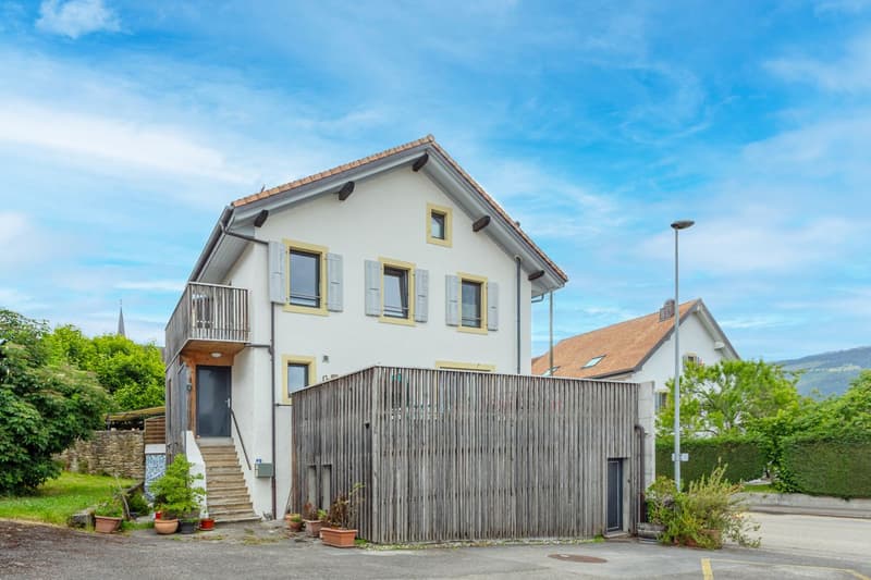 Maison pleine de charme au coeur de Suscévaz (1)