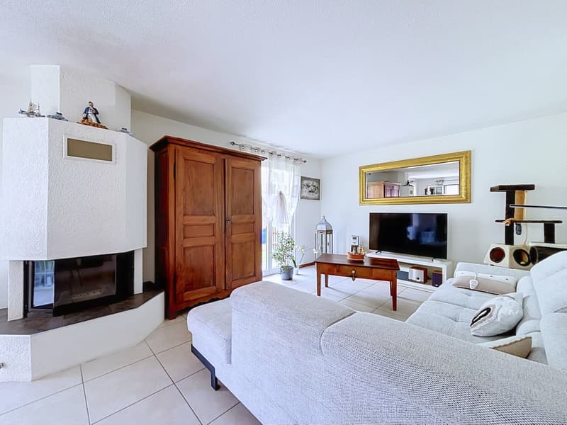 Maison - Villa Mitoyenne 4,5 pièces- Chézard-St-Martin (8)