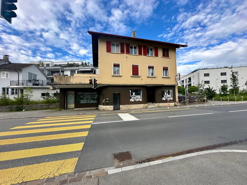 VOLLVERMIETET IM ZENTRUM (5)