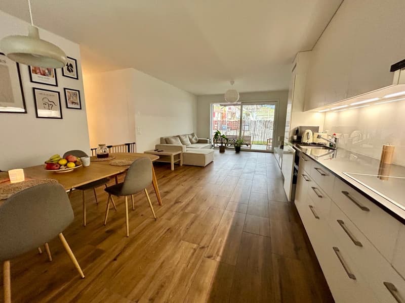 Moderne 3.5-Zimmer-Wohnung im Erdgeschoss in Rickenbach – Neubau mit Balkon und Lift (2)