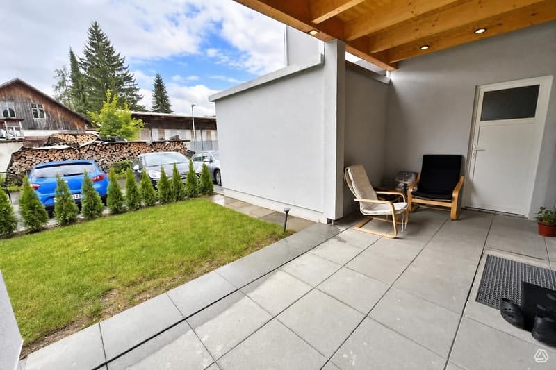 Gemütliche 2.5-Zimmer-Wohnung mit Terrasse in Seon (2)