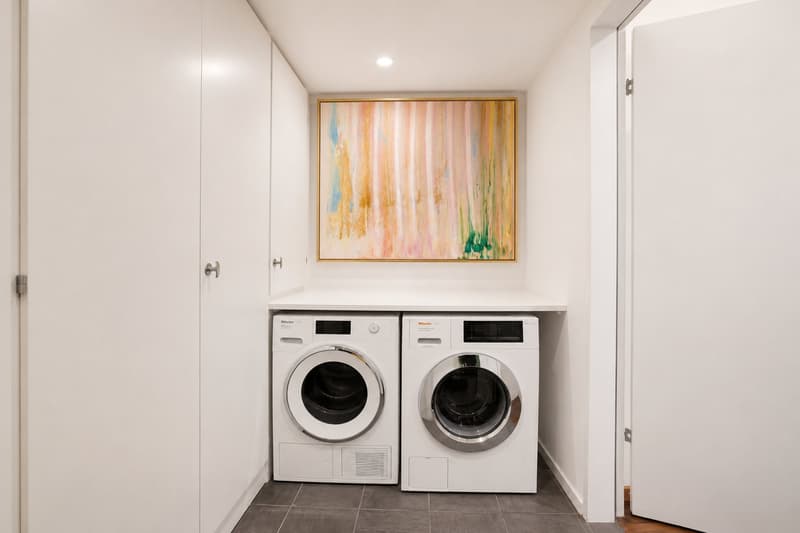 Exklusive Stuhlmiete in modernem Coiffeursalon an Toplage in Zürich Enge (8)