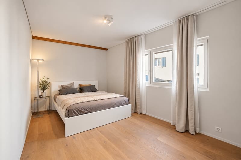 Ein Zuhause zum Wohlfühlen: 5.5-Zimmer-Doppelhaushälfte mit Garten und Terrasse (5)