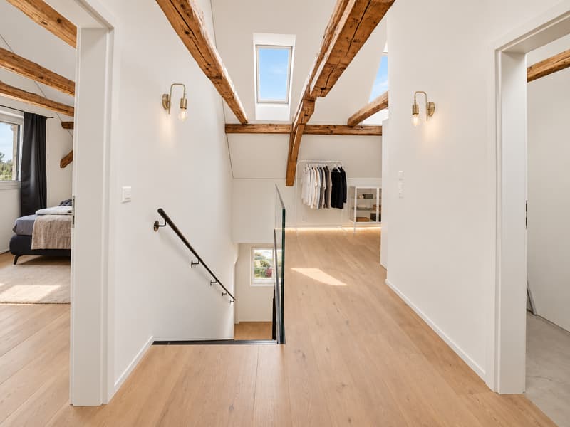 Ein Zuhause zum Wohlfühlen: 5.5-Zimmer-Doppelhaushälfte mit Garten und Terrasse (8)