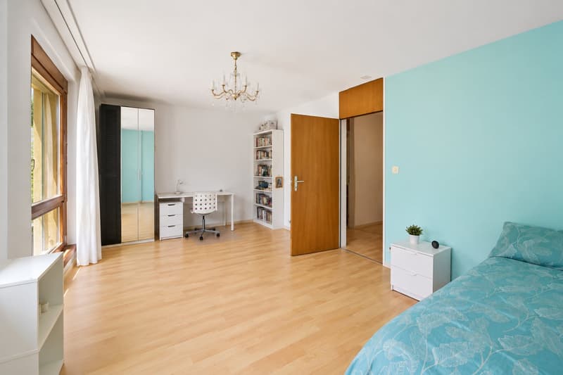 Charmantes 6.5-Zimmer-Einfamilienhaus in Stadt Zürich (6)