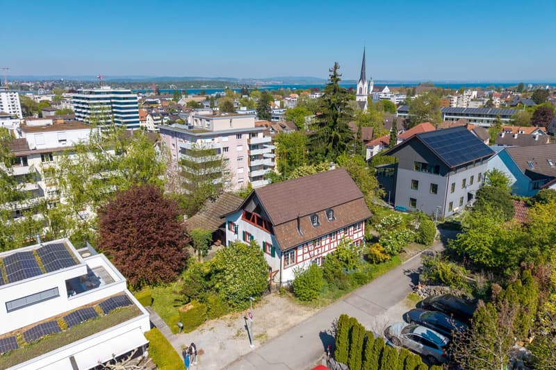Historisches Fachwerkhaus mit Einliegerwohnung und Ausbaupotenzial (1)