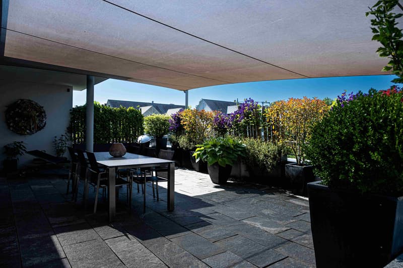 3.5-Zimmer-Attika-Feeling umlaufender Terrasse (11)