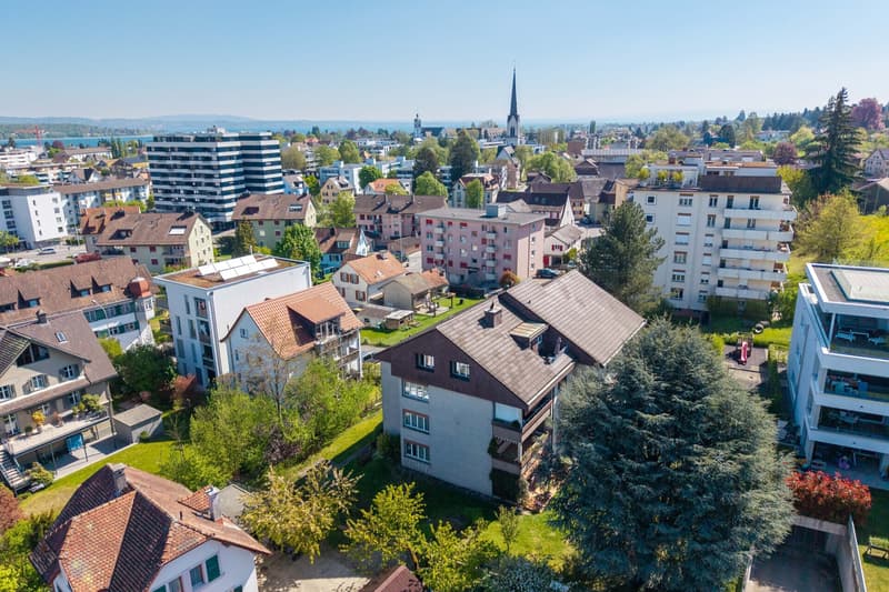 Charmante 4.5 Zimmer Wohnung mit viel Potenzial- ruhig und zentral gel (1)