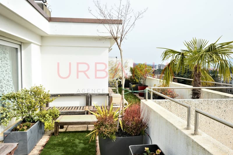 Attique en Duplex avec vue panoramique (1)