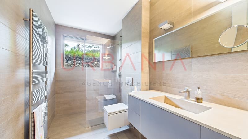 Villa individuelle avec piscine intérieure (5)