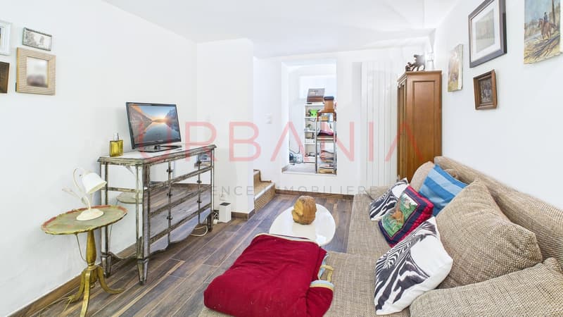 Town House (10)
