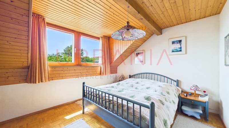 Deux magnifiques villas avec jardins privatifs - Une opportunité rare (5)