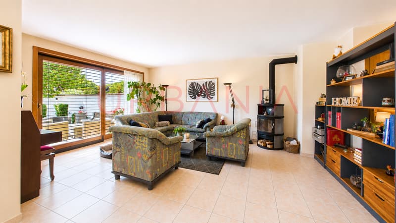 Deux magnifiques villas avec jardins privatifs - Une opportunité rare (4)