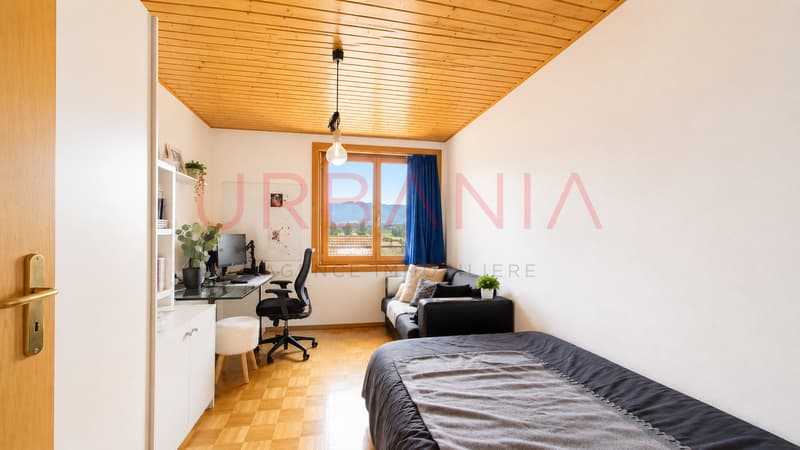 Deux magnifiques villas avec jardins privatifs - Une opportunité rare (7)