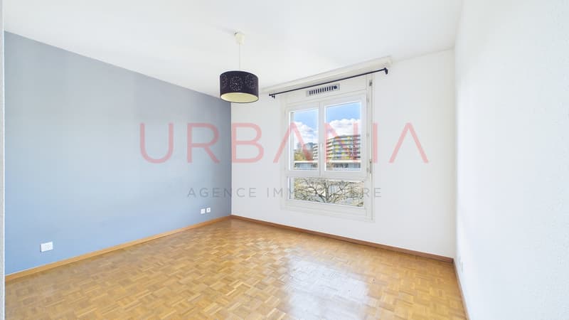 Superbe 6 pièces lumineux avec ascenseur privatif et balcons (7)