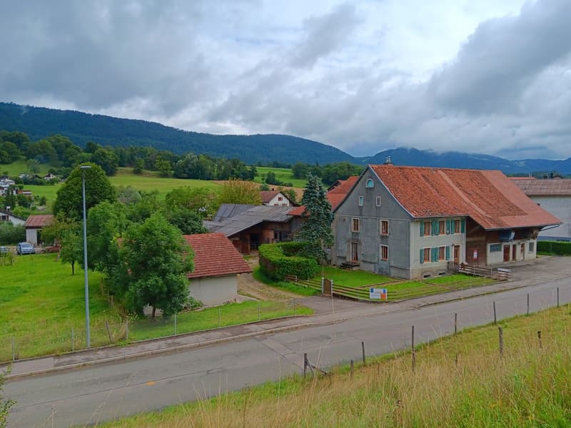 2825 Courchapoix