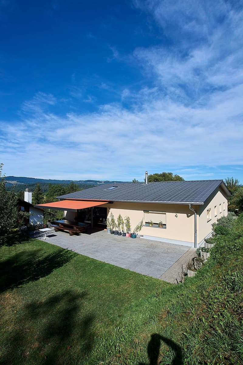 2854 Bassecourt