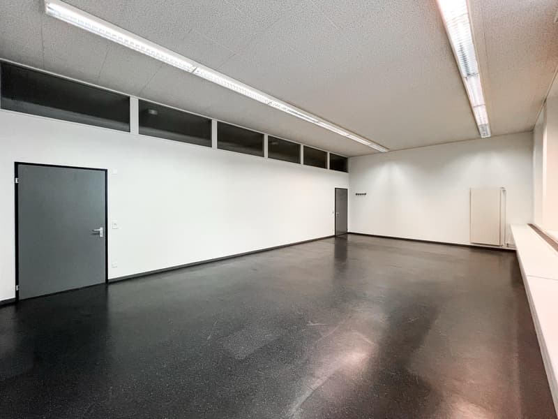 Bureau lumineux sur le site historique de Papieri à Biberist (2)