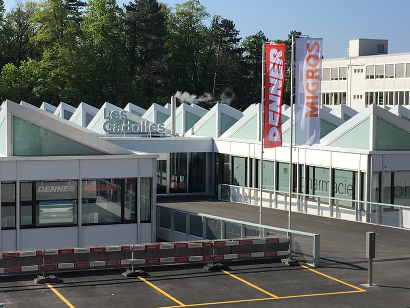 Commerce Dans Neuchâtel (6)