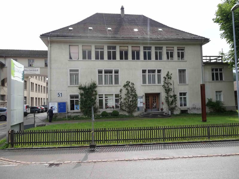 Vielseitige Atelierfläche mit Industrie-Charme im Walzmühleareal (4)