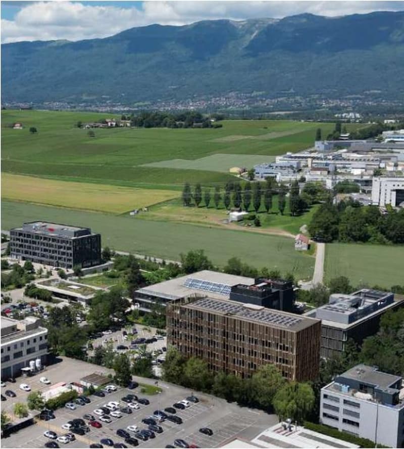 Bâtiment neuf dès 700m2 - Campus the Hive (3)