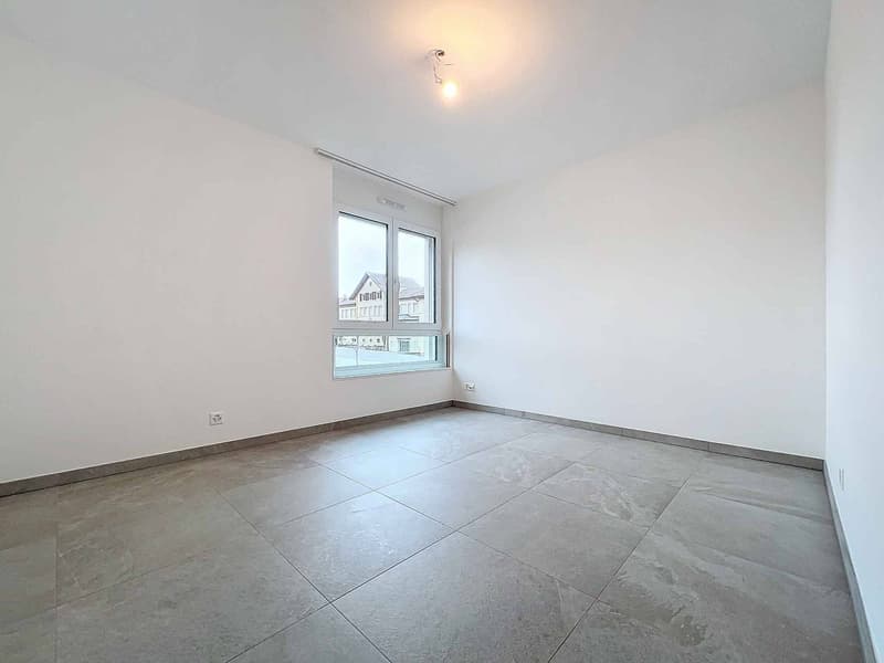 Appartement de 3,5 pièces moderne (7)