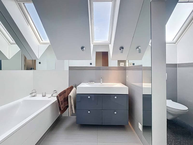 Belle maison rénovée avec goût - 5 chambres Grand jardin (13)