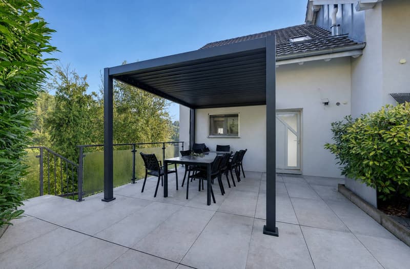 Villa mitoyenne de 5,5 pièces avec espace de jardin privatif de 200m2 (8)