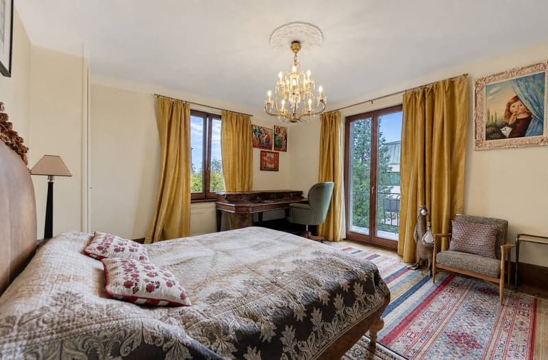 Exclusif: Maison de Maître aux allures de château - 9 pièces (10)