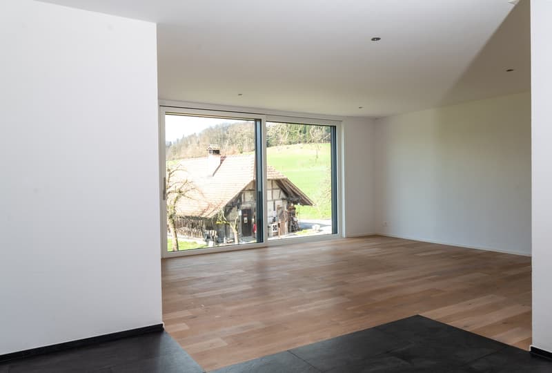 Familienfreundliche 4.5 Zimmer-Wohnung auf dem Land! (10)