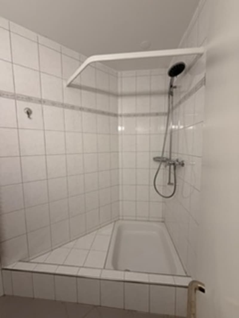 Dusche