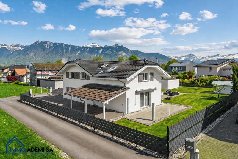 Spacieuse villa individuelle de 269 m² avec 2 logements, sur une parcelle de 1'009 m² au Bouveret ! (1)