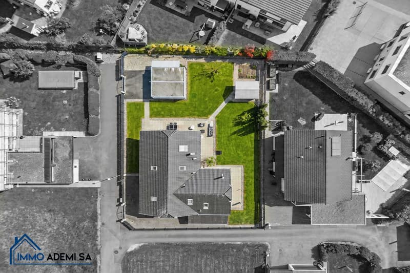 Spacieuse villa individuelle de 269 m² avec 2 logements, sur une parcelle de 1'009 m² au Bouveret ! (10)