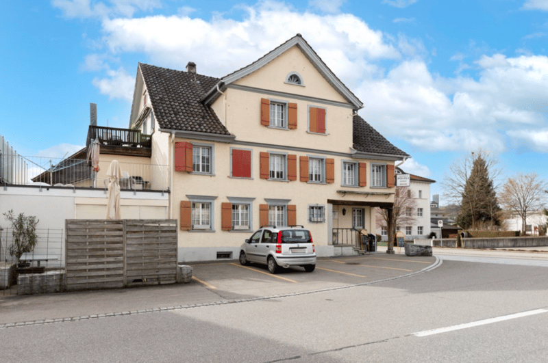 ATTRAKTIVE ANLAGEIMMOBILIE MIT 7.5 % BRUTTORENDITE (6)