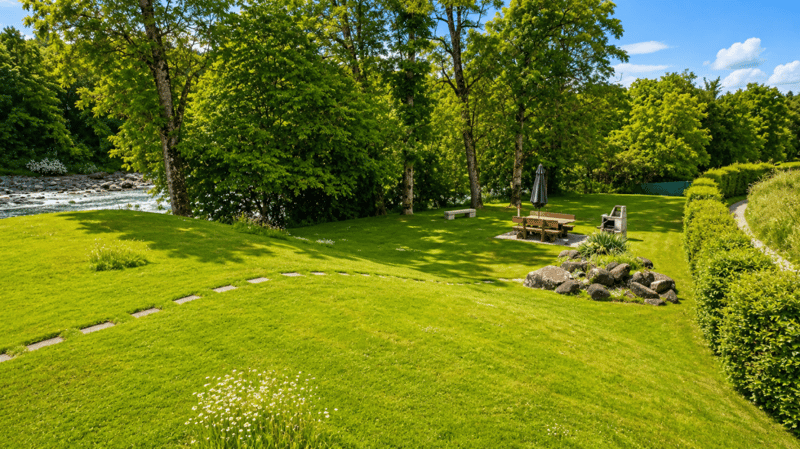 ZENTRALE LAGE TRIFFT NATUR UND RUHE (7)