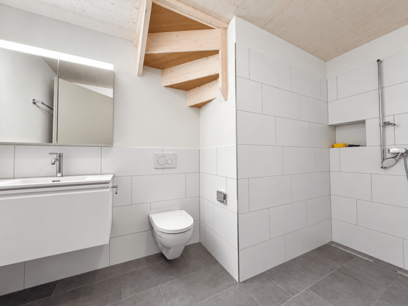 GROSSZÜGIGE MAISONETTE MIT DACHCHARME IM ERSTBEZUG (6)