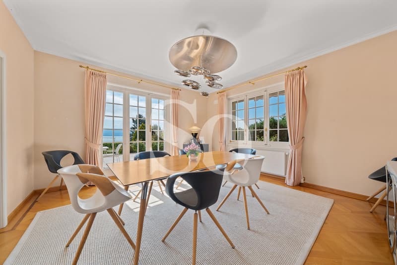 Villa Coup de Coeur avec Vue Panoramique à Dully (4)
