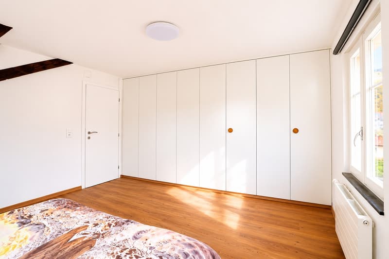 3.5-Zimmer-Dachwohnung mit Charme in Holderbank (7)